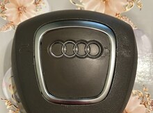 "Audi" airbag qapağı