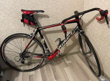 Velosiped "Specialized"