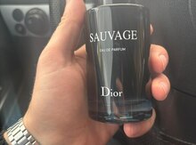 "Dior Sauvage" ətri