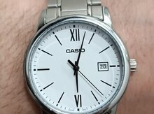 "Casio" qol saatı 