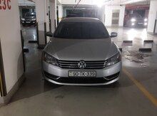 Volkswagen Passat, 2013 il