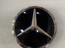 "Mercedes W205, W213, W212" logosu