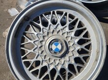 "BMW" Diskləri R15