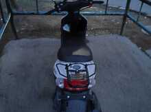 Moped X Road, 2024 il