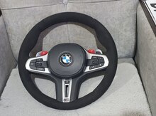 "BMW F90 M5" sükanı