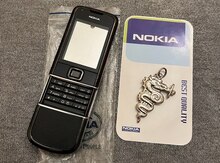 “Nokia 8800 Arte Sapphire Black edition” korpusu