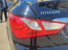 "Hyundai Sonata" arxa stopu