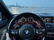 "BMW F10 528i 2016" M sükanı