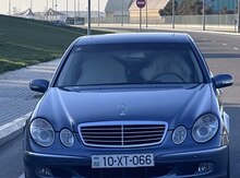 Mercedes E 240, 2004 il