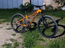 Velosiped "Trek Marlin 6"
