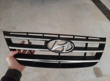"Hyundai Sonata" radiator barmaqlığı