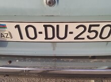 Avtomobil qeydiyyat nişanı - 10-DU-250