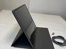 "Asus Portable" monitor