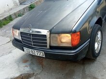 Mercedes E 220, 1989 il