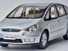 "Ford S max" modeli