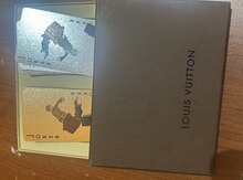 “Louis Vuitton” kartları