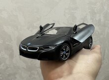 “BMW i8” modeli