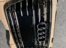 "Audi A6 C7" radiator barmaqlığı