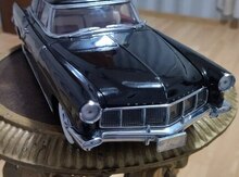 "Lincoln Continental Mark ||" modeli