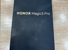 Honor Magic 5 Pro Meadow Green