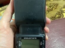 Nikon Spiska SB-700