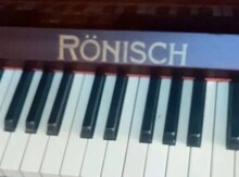 Pianino "Rönisch"