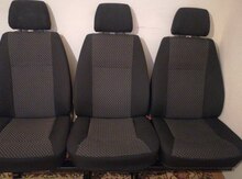 "Mercedes Vito və Ford" oturacaqları