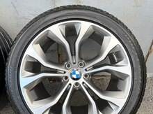 "BMW F15" diskiəri 