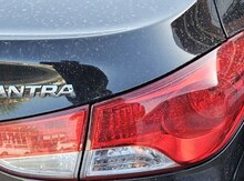 "Hyundai Elantra 2013" arxa stopları