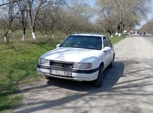 Opel Vectra, 1989 il