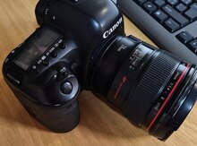 Fotoaparat "Canon 5d mark iv"