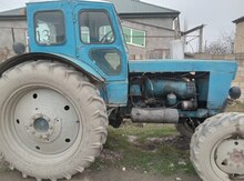 Traktor., 1983 il