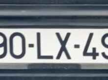 Avtomobil qeydiyyat nişanı "90-LX-490"
