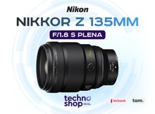 Linza "Nikkor Z 135 mm f/1.8 S Plena"