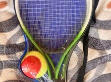 Tennis raketkası