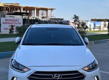 "Hyundai Elantra" qabaq şüşəsi