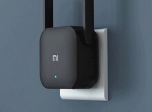Router "Xiaomi Mi Wi-Fi Range Extender Pro"