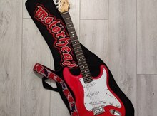 Gitara "Fender Squier"