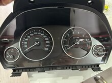 "BMW F30" cihazlar paneli