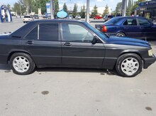 Mercedes 190, 1990 год