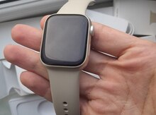 Apple Watch Series 7 Aluminum Starlight 41mm