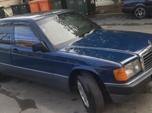 Mercedes E 200, 1990 il
