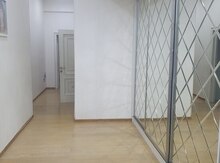 Сдается 3-комнатная новостройка, м. Эльмлер Академиясы, 90 м²