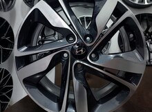 "Hyundai Elantra" diskləri R17