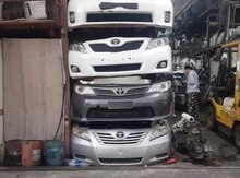 "Toyota Camry" ön buferi