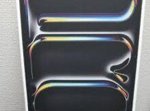Apple iPad Pro 13-inch M4 / 1TB 256GB 
