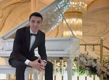 Pianoçu işi axtarıram