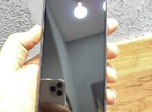 "Apple iPhone X" ekranı