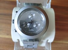 "Swatch" qol saatı