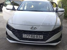 Hyundai Elantra, 2021 il
